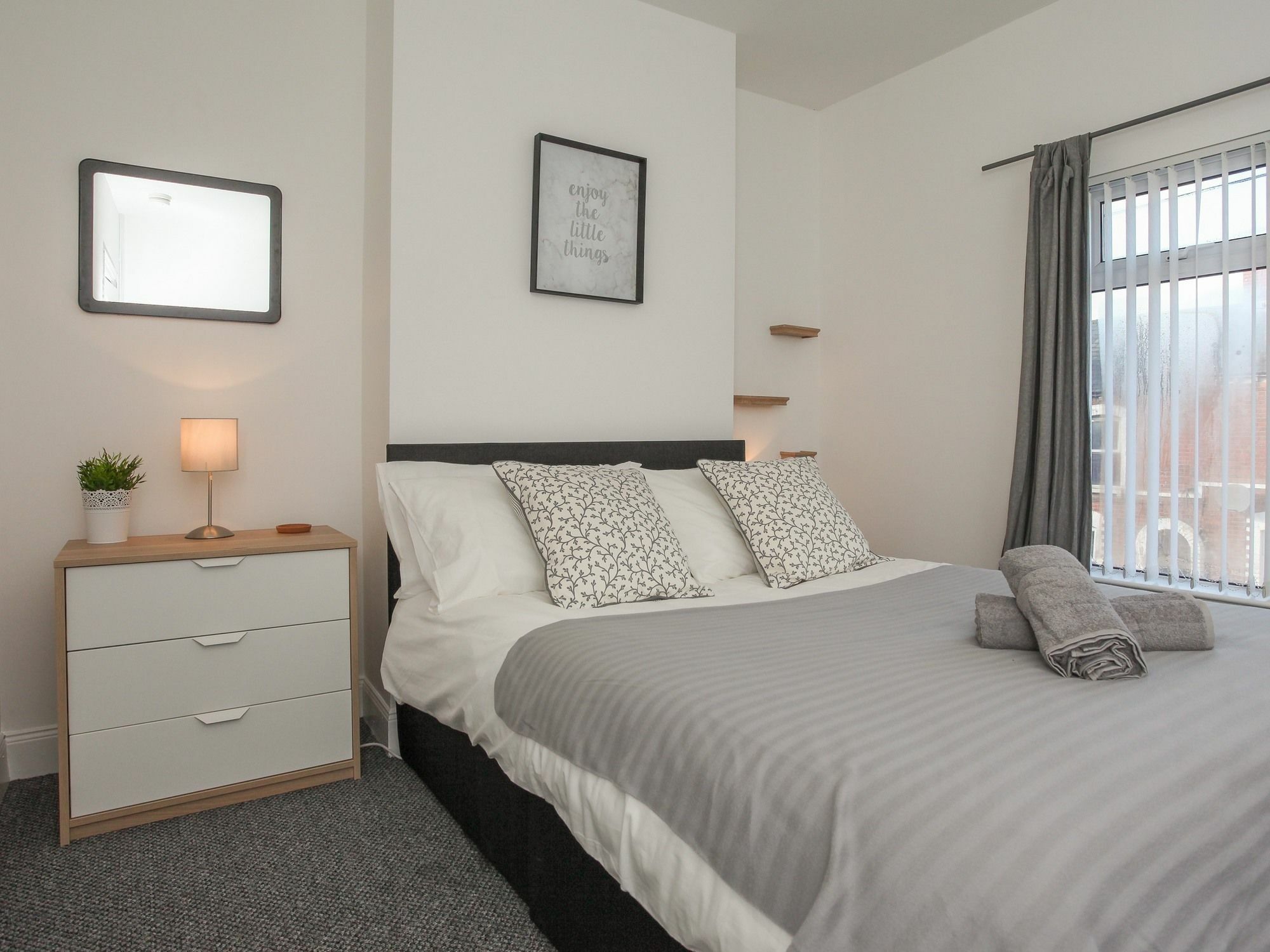 Kingston Serviced Accommodation - Donegall Avenue Belfast Zewnętrze zdjęcie