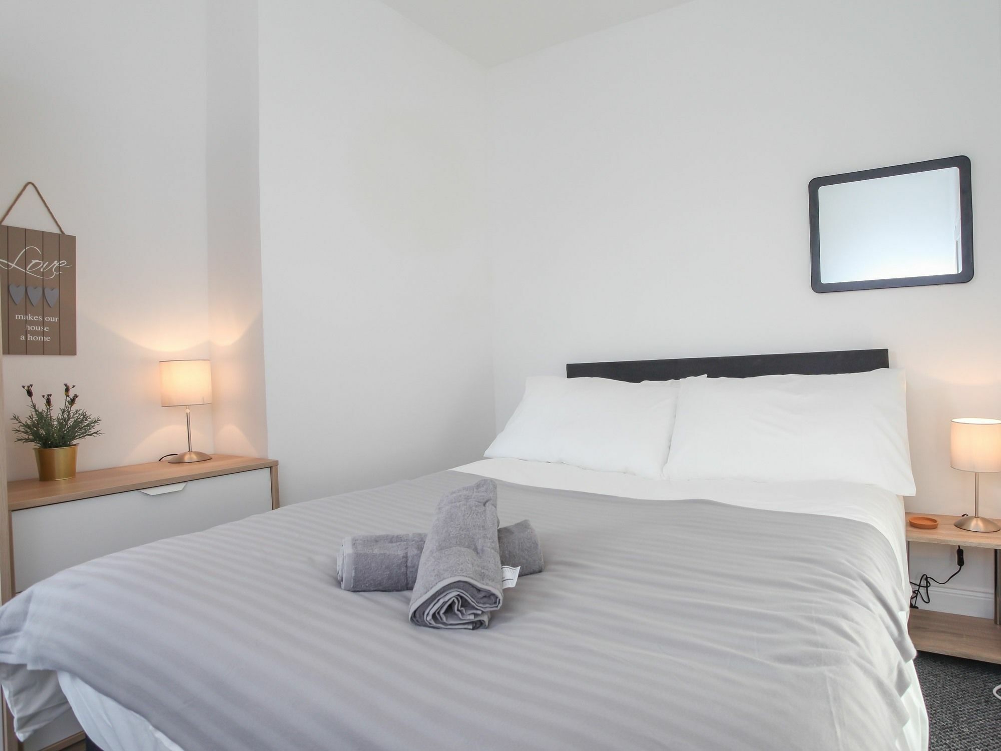 Kingston Serviced Accommodation - Donegall Avenue Belfast Zewnętrze zdjęcie